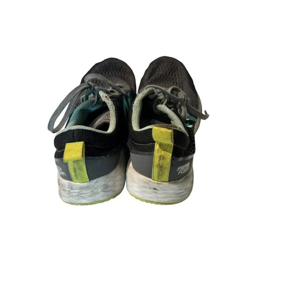 New Balances Women's Sneakers - Picture 3 of 5